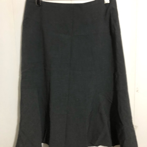 Women’s Gray Blazer Skirt Suit. Size 4. - Picture 7 of 9